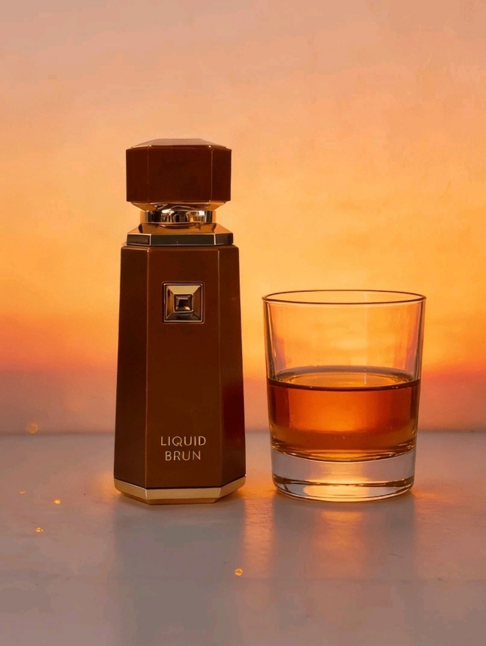 Men French Avenue Liquid Brun Eau De Parfume - Picture 2 of 3